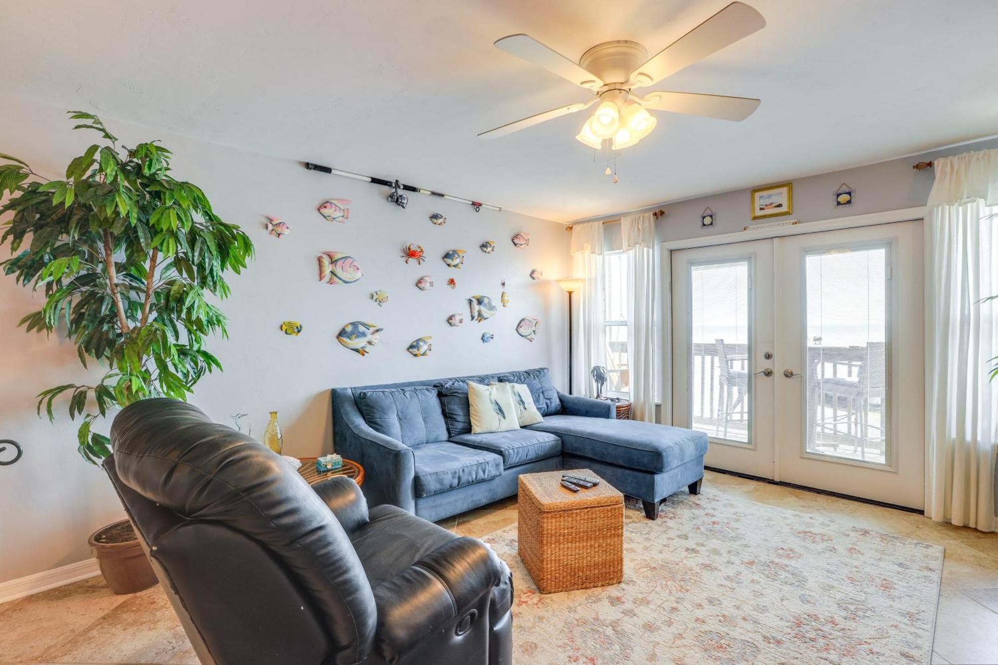 Beachfront Cedar Key Retreat With Pool Access! Екстериор снимка